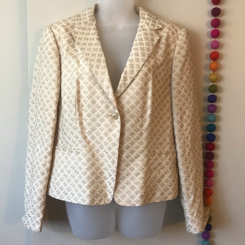 Armani Collezioni cream embroidered blazer 14